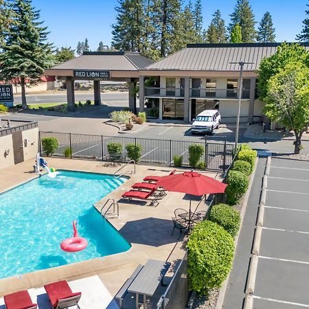 Red Lion Inn & Suites Deschutes River - Bend Eksteriør billede