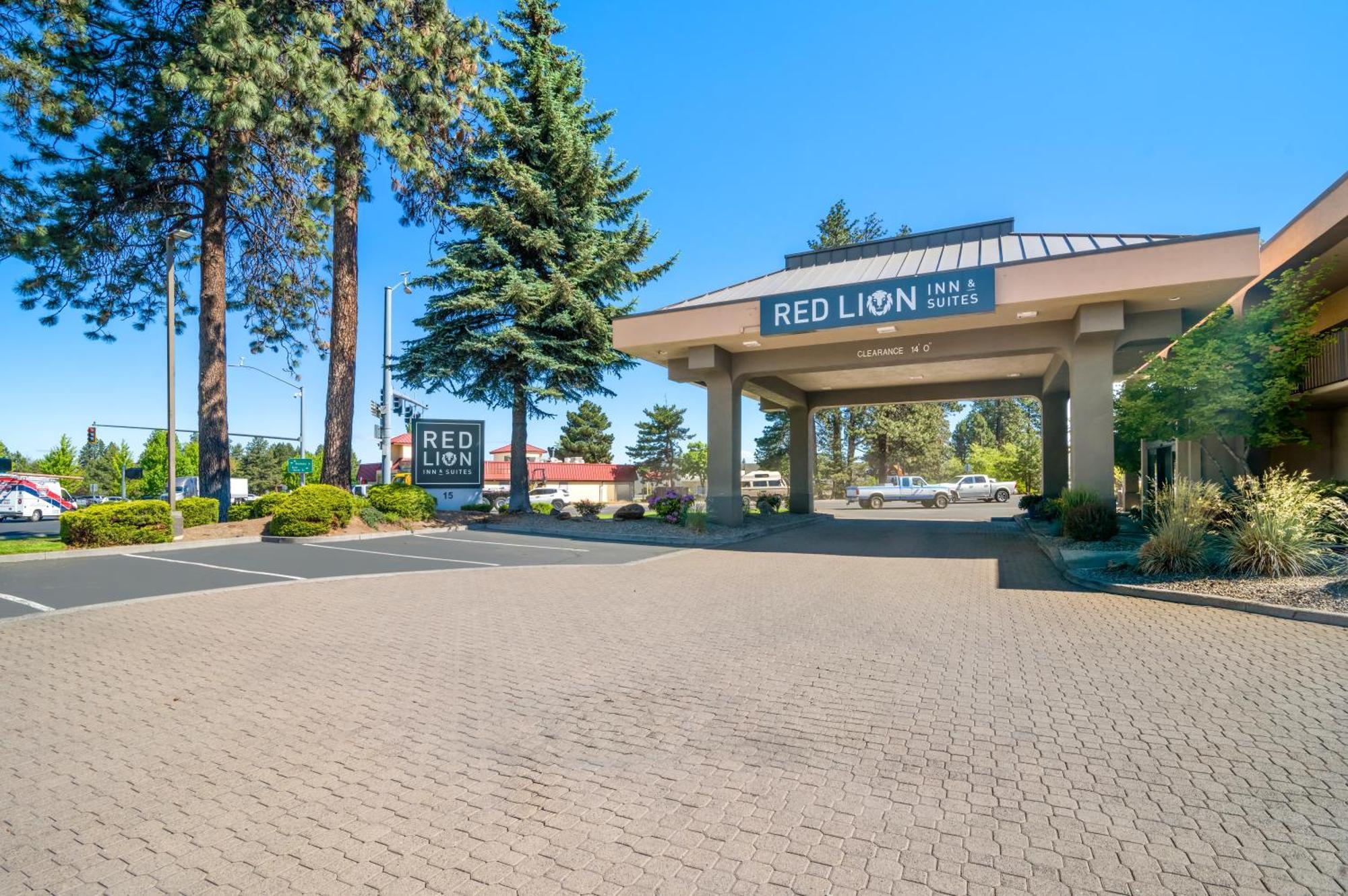 Red Lion Inn & Suites Deschutes River - Bend Eksteriør billede